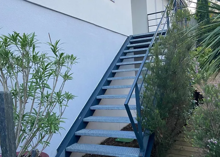 Villa Arcachon 12 Pers Avec Piscine Chauffee 1 Mai Au 30 Sept