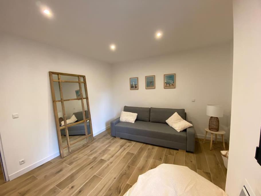 12 Pers Avec Piscine Chauffee 1 Mai Au 30 Sept Villa